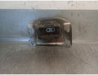 Replacement gearbox mount for Ford Fiesta (CBK) 1.4 TDCi cat OEM IAM reference 9673768480C 1221237 