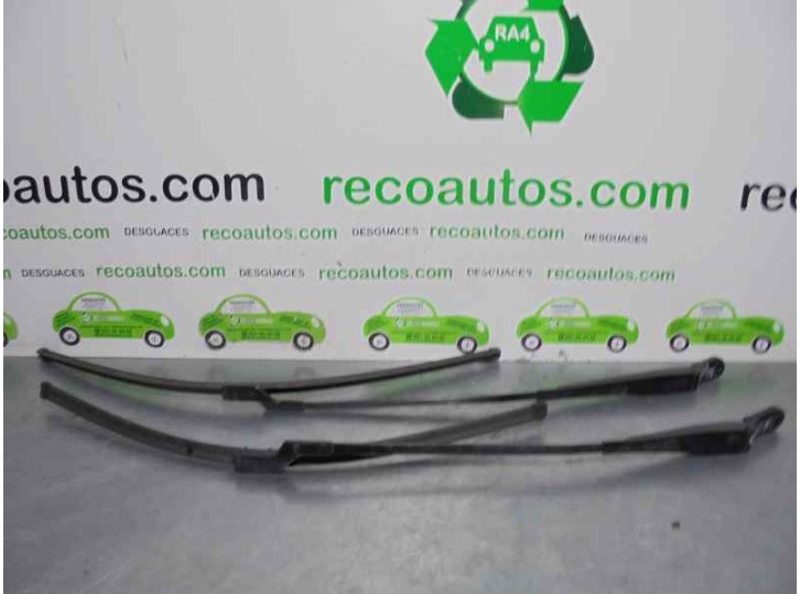 Recambio de brazo limpia delantero derecho para peugeot 5008 1.6 blue-hdi fap referencia OEM IAM 
