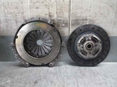 Recambio de kit embrague para volkswagen polo berlina (6n2) 1.4 16v referencia OEM IAM 751226 684716R VALEO