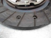 Recambio de kit embrague para volkswagen polo berlina (6n2) 1.4 16v referencia OEM IAM 751226 684716R VALEO