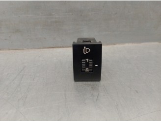 Recambio de interruptor para ssangyong rodius 2.7 turbodiesel cat referencia OEM IAM 58B31G56B  