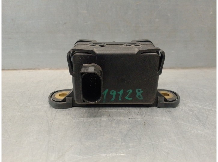 Recambio de sensor para ssangyong rodius 2.7 turbodiesel cat referencia OEM IAM 4896009000 06211702743 ATE