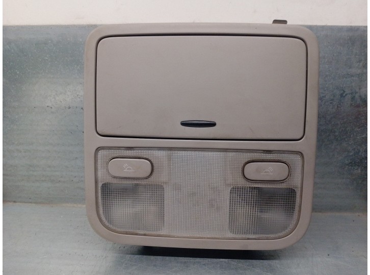 Recambio de luz interior para kia magentis 2.0 crdi referencia OEM IAM 928002GXXX  