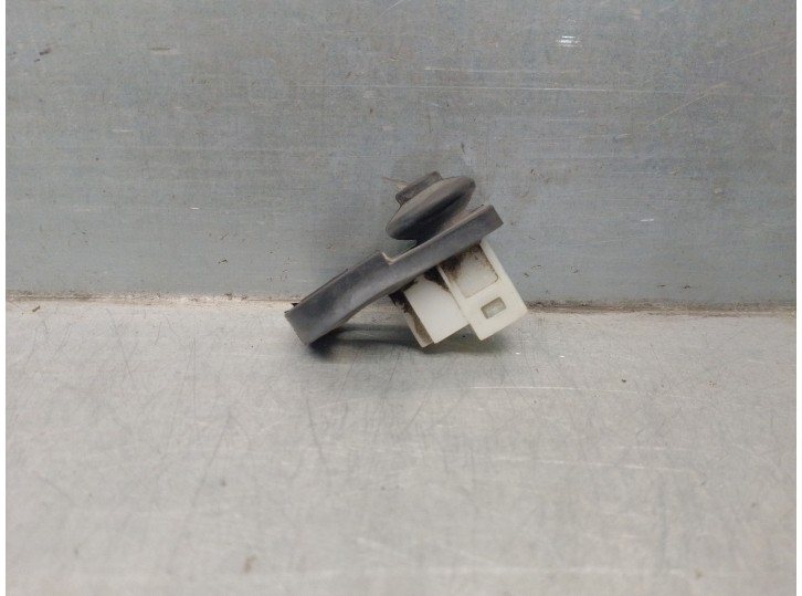 Recambio de interruptor para ssangyong rodius 2.7 turbodiesel cat referencia OEM IAM 8573008000 8573008000 