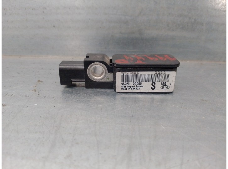 Recambio de sensor impacto para kia magentis 2.0 crdi referencia OEM IAM 959202G000 08060101 