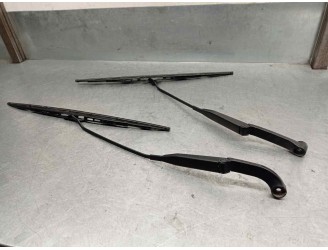 Recambio de brazo limpia delantero derecho para audi 80/90 (893) 2.3 cat (ng) referencia OEM IAM 893955407D 893955407C 