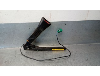 Recambio de pretensor airbag izquierdo para opel meriva a 1.7 16v referencia OEM IAM 13130377 5197565 