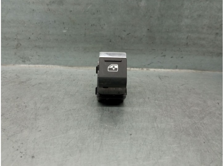 Recambio de mando elevalunas delantero derecho para audi a6 c8 (4a2) 35 tdi mild hybrid referencia OEM IAM 4K0959855  