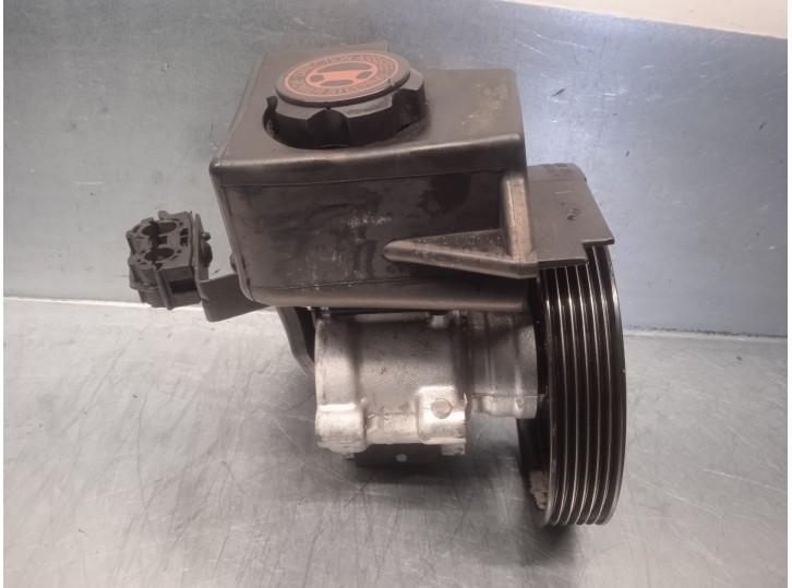 Recambio de bomba servodireccion para peugeot 206 berlina 1.6 referencia OEM IAM 9631411580 26064217 