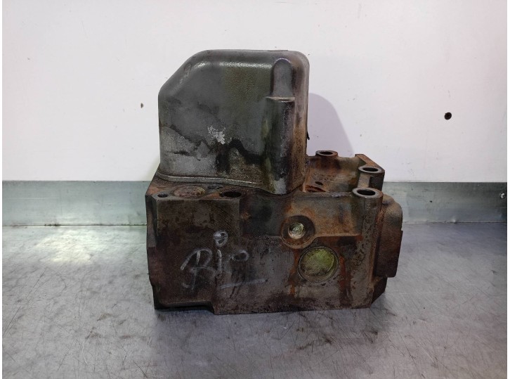 Recambio de culatin para liebherr grua ltm 1055 ltm 1055/3.1 referencia OEM IAM L08359  