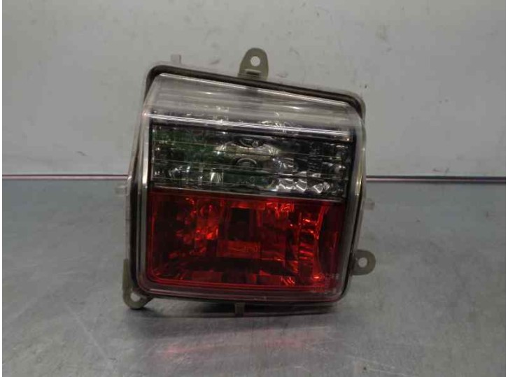 Replacement left rear fog light for Citroën C6 2.7 V6 HDi FAP cat (UHZ / DT17TED4) OEM IAM reference 9646228280 