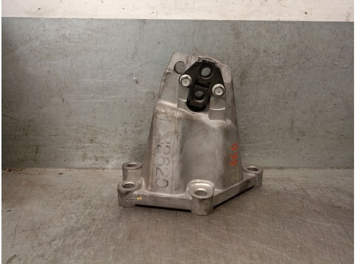 Recambio de soporte cambio para hyundai tucson (tl, tle) 1.6 crdi referencia OEM IAM 21830D3100 21830D3100 