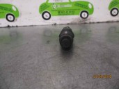 Replacement of injector for Hyundai H1 2.5 Turbodiesel OEM IAM reference 002EU03 002EU03 LUCAS