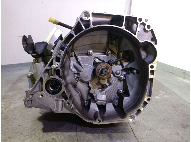 Recambio de caja cambios para dacia sandero iii 1.0 tce 90 referencia OEM IAM JH3928 320100777R S126196