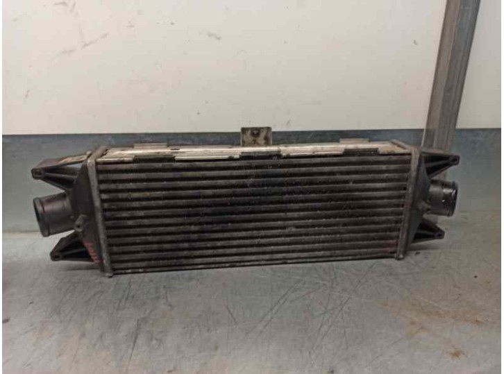 Recambio de intercooler para iveco daily caja cerrada (2006 =>) 3.0 diesel referencia OEM IAM 0971021037 504022617 866968000 JDE