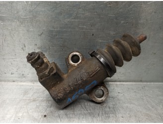 Recambio de bomba embrague para ssangyong musso 2.9 d referencia OEM IAM 3054005011D 