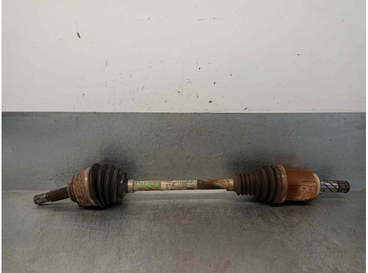 Recambio de transmision delantera izquierda para dacia sandero ii 0.9 tce cat referencia OEM IAM 391017832R  