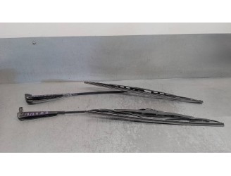 Recambio de brazo limpia delantero derecho para volkswagen golf ii (191/193) 1.6 referencia OEM IAM 191955409 DERECHO E IZQUIERD