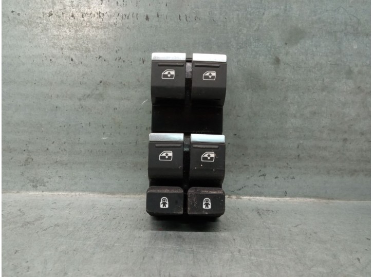 Recambio de mando elevalunas delantero izquierdo para audi a6 c8 (4a2) 35 tdi mild hybrid referencia OEM IAM 4K0959851 