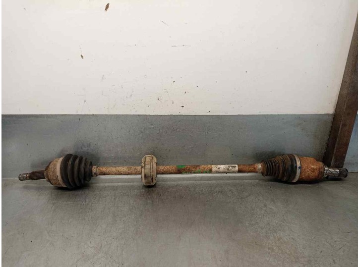 Recambio de transmision delantera derecha para dacia sandero ii 0.9 tce cat referencia OEM IAM 391007857R  