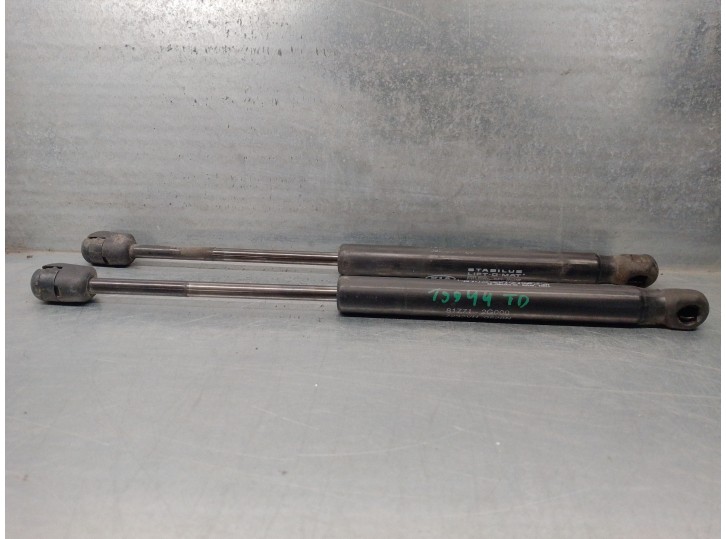 Replacement trunk / tailgate shock absorbers for Kia Magentis 2.0 CRDi OEM IAM reference 817712G000 