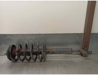 Replacement front left shock absorber for Audi A4 Sedan (B5) 1.8 20V OEM IAM reference 8D0413031L 1020432729C BOGE