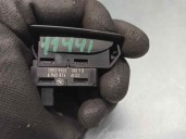 Recambio de mando elevalunas trasero derecho para bmw serie 3 touring (e91) 2.0 turbodiesel cat referencia OEM IAM 6945874 