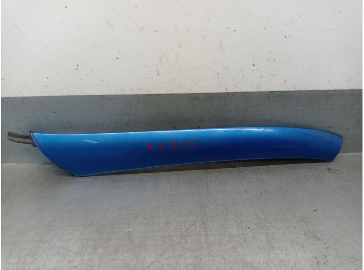 Recambio de molduras delanteras para mercedes-benz slk (r170) 320 (170.465) referencia OEM IAM A1706980398 A1706900187 