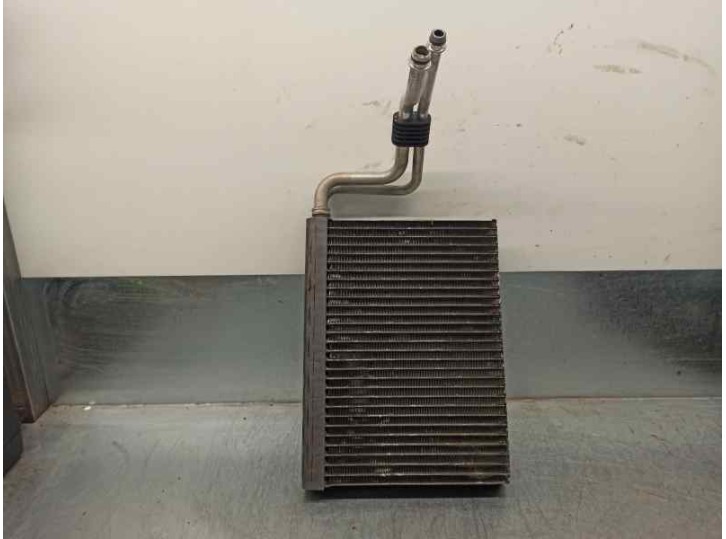 Recambio de evaporador aire acondicionado para bmw serie 3 berlina (e90) 2.0 16v referencia OEM IAM 1322170608 