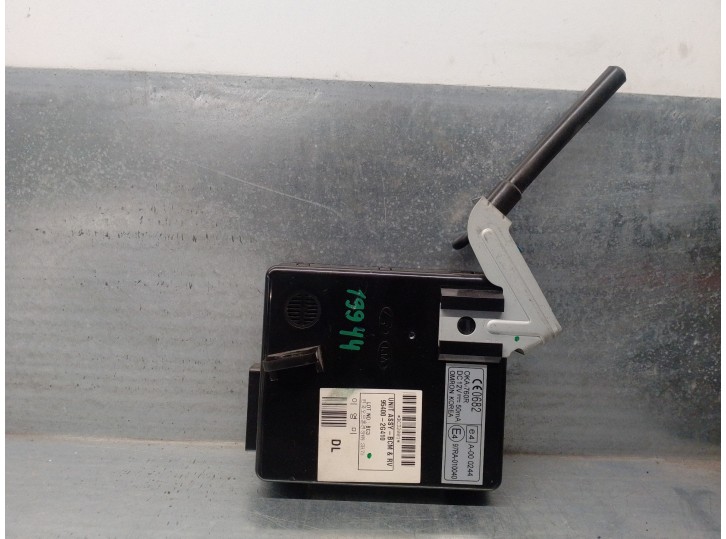 Recambio de modulo confort para kia magentis 2.0 crdi referencia OEM IAM 954002G410 