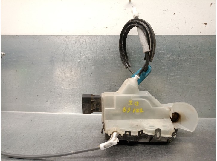 Recambio de cerradura puerta delantera izquierda para opel combo e tour / life (k9) 1.5 referencia OEM IAM 9816343480 9816343480