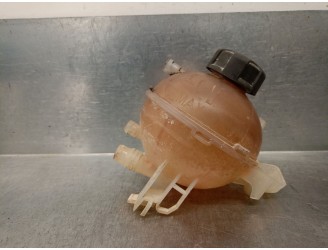 Replacement expansion tank for Opel Combo E Tour / Life (K9) 1.5 OEM IAM reference 9678125880 9678125880 
