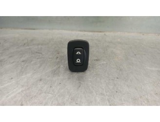 Replacement switch for Citroën C4 Grand Picasso 2.0 16V CAT (RFJ / EW10A) OEM IAM reference 96384805XT 