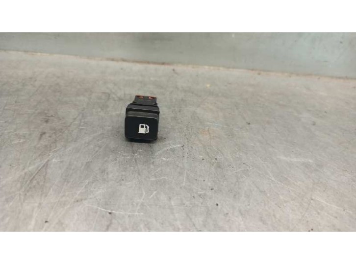 Recambio de boton apertura deposito para citroën c4 grand picasso 2.0 16v cat (rfj / ew10a) referencia OEM IAM 96530658XT 