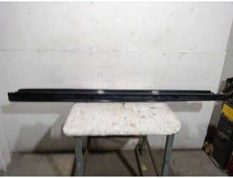 Recambio de faldon lateral para mercedes-benz cla (c118) cla 200 d (118.312) referencia OEM IAM A1186909400 A1186909200 A1186909