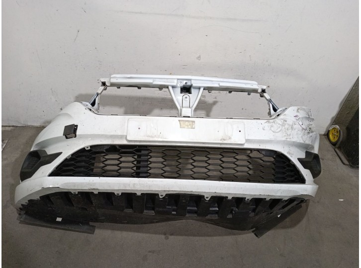 Recambio de paragolpes delantero para dacia sandero iii 1.0 tce 90 referencia OEM IAM 620105747Y 620105747Y 