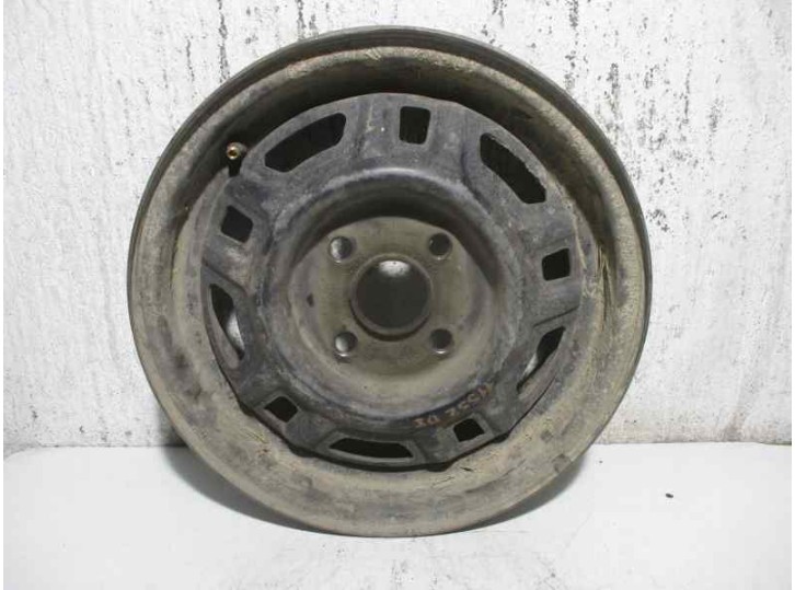 Recambio de llanta para volvo serie 440 2.0 cat referencia OEM IAM 3293804 R135JX13ET40 HIERRO