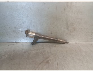 Recambio de inyector para opel zafira tourer c (p12) 1.6 cdti (75) referencia OEM IAM 55570012 55570012 01U26305 DENSO