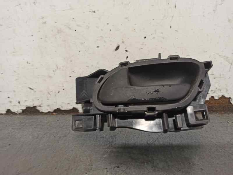 Recambio de maneta interior delantera izquierda para toyota proace 2.0 turbodiesel cat referencia OEM IAM 96555515XT  