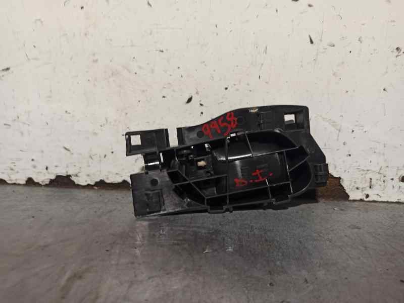 Recambio de maneta interior delantera izquierda para toyota proace 2.0 turbodiesel cat referencia OEM IAM 96555515XT  