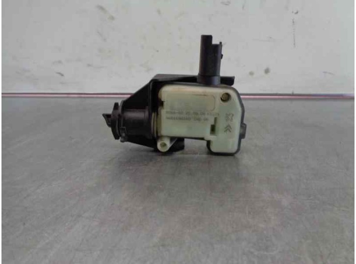 Replacement fuel tank cap motor for Citroën C6 2.7 V6 HDi FAP CAT (UHZ / DT17TED4) OEM IAM reference 9651690280 