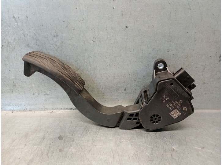 Recambio de potenciometro pedal para dacia sandero iii 1.0 tce 90 referencia OEM IAM 180100912R 180100912R 