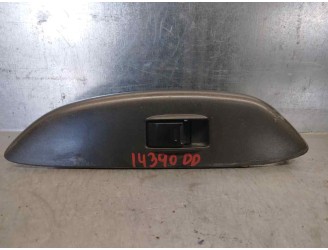 Recambio de mando elevalunas delantero derecho para toyota yaris (ncp1/nlp1/scp1) 1.0 cat referencia OEM IAM 8481012080 