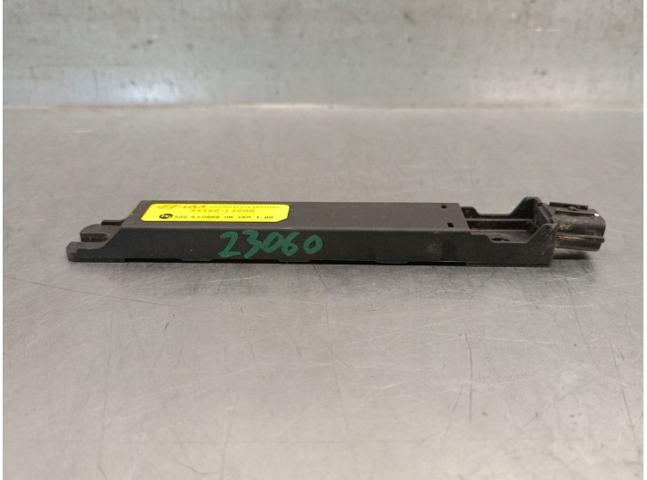 Recambio de antena para hyundai kona furgoneta/suv (os, ose, osi) ev referencia OEM IAM 95460L2000  