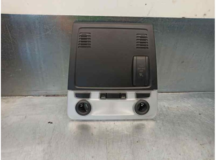 Recambio de luz interior para bmw serie 3 touring (e91) 2.0 turbodiesel cat referencia OEM IAM 6936148 
