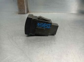 Recambio de boton luneta para ssangyong musso 2.9 d referencia OEM IAM 8526005000 8526005000 