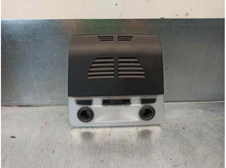Recambio de luz interior para bmw serie 3 touring (e91) 2.0 turbodiesel cat referencia OEM IAM 920164501  