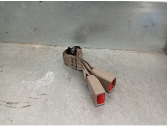 Recambio de enganche cinturon para ssangyong kyron 2.0 referencia OEM IAM 06G76 TRA IZQ + CENT 5 PUERTAS
