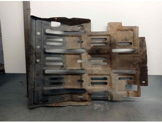 Recambio de cubrecarter para ssangyong musso 2.9 d referencia OEM IAM 4087105003X 4087105003X 