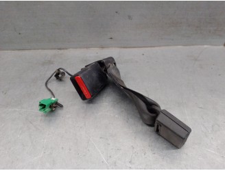 Recambio de enganche cinturon para jaguar xe (x760) 2.0 d referencia OEM IAM GX73613K22 T4N9487PVJ 